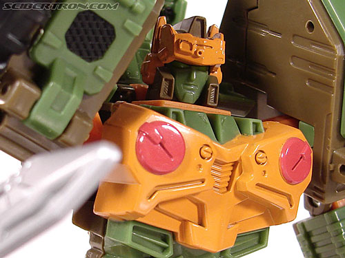 Transformers Universe - Classics 2.0 Roadbuster (Image #58 of 89)