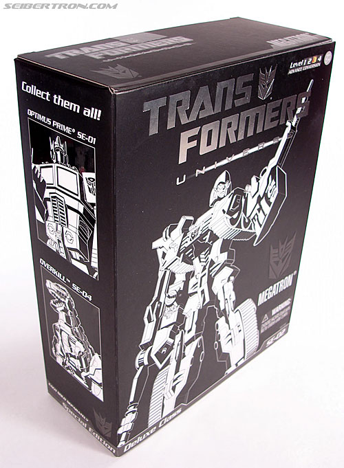 Transformers Universe - Classics 2.0 Megatron (SE-02) (Image #4 of 106)