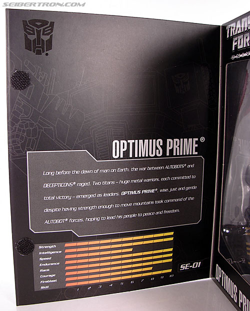 Transformers Universe - Classics 2.0 Optimus Prime (SE-01) (Image #16 of 94)