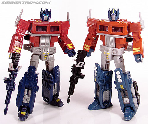 Transformers Universe - Classics 2.0 Optimus Prime (SE-01) (Image #83 of 94)