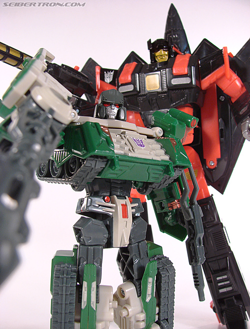 Transformers Universe - Classics 2.0 Skyfall (Image #143 of 153)