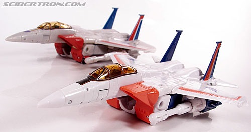 Transformers Universe - Classics 2.0 Starscream (Image #41 of 97)