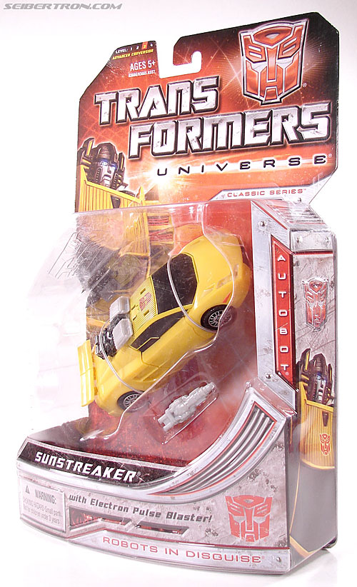 Transformers Universe - Classics 2.0 Sunstreaker (Image #16 of 140)