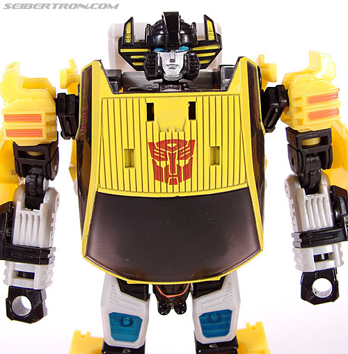 Transformers Universe - Classics 2.0 Sunstreaker (Image #73 of 140)