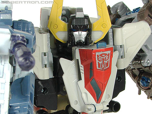 Transformers Universe - Classics 2.0 Superion (Image #96 of 139)