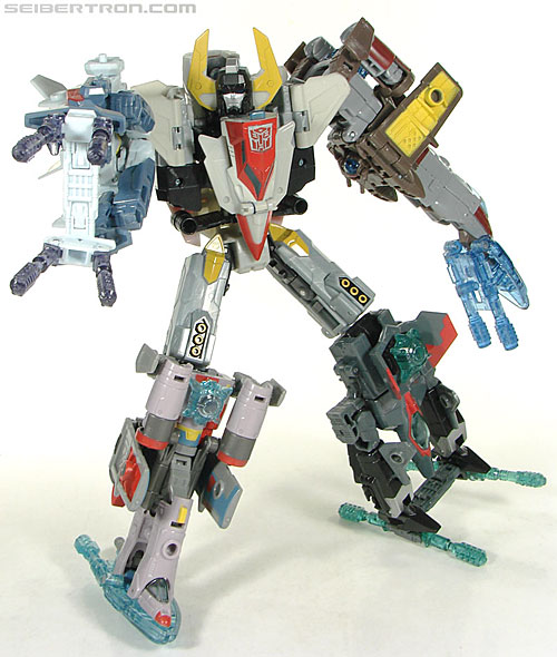 Transformers Universe - Classics 2.0 Superion (Image #97 of 139)