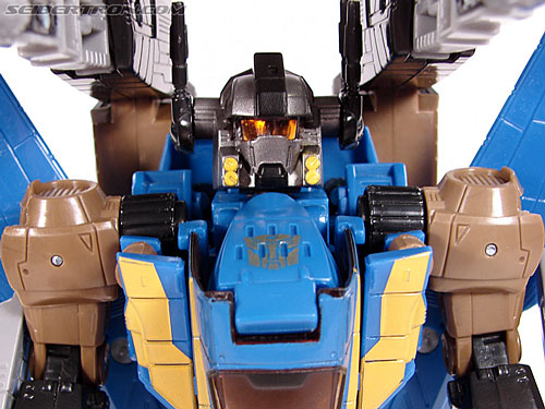 Transformers Universe - Classics 2.0 Tread Bolt (Image #104 of 174)