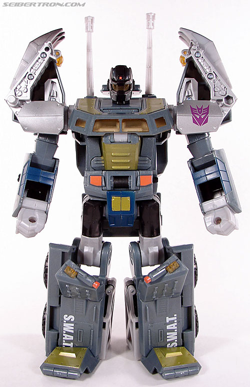 Transformers Universe - Classics 2.0 Onslaught Toy Gallery (Image 
