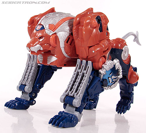 Transformers Universe - Classics 2.0 Leo Prime (Lio Convoy) (Image #32 of 89)