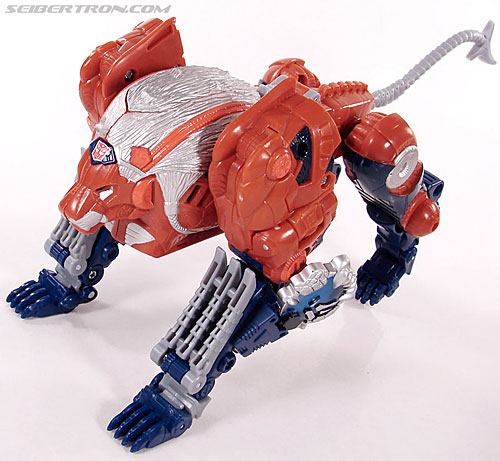 Transformers Universe - Classics 2.0 Leo Prime (Lio Convoy) (Image #33 of 89)