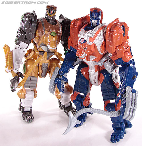 Transformers Universe - Classics 2.0 Leo Prime (Lio Convoy) (Image #87 of 89)