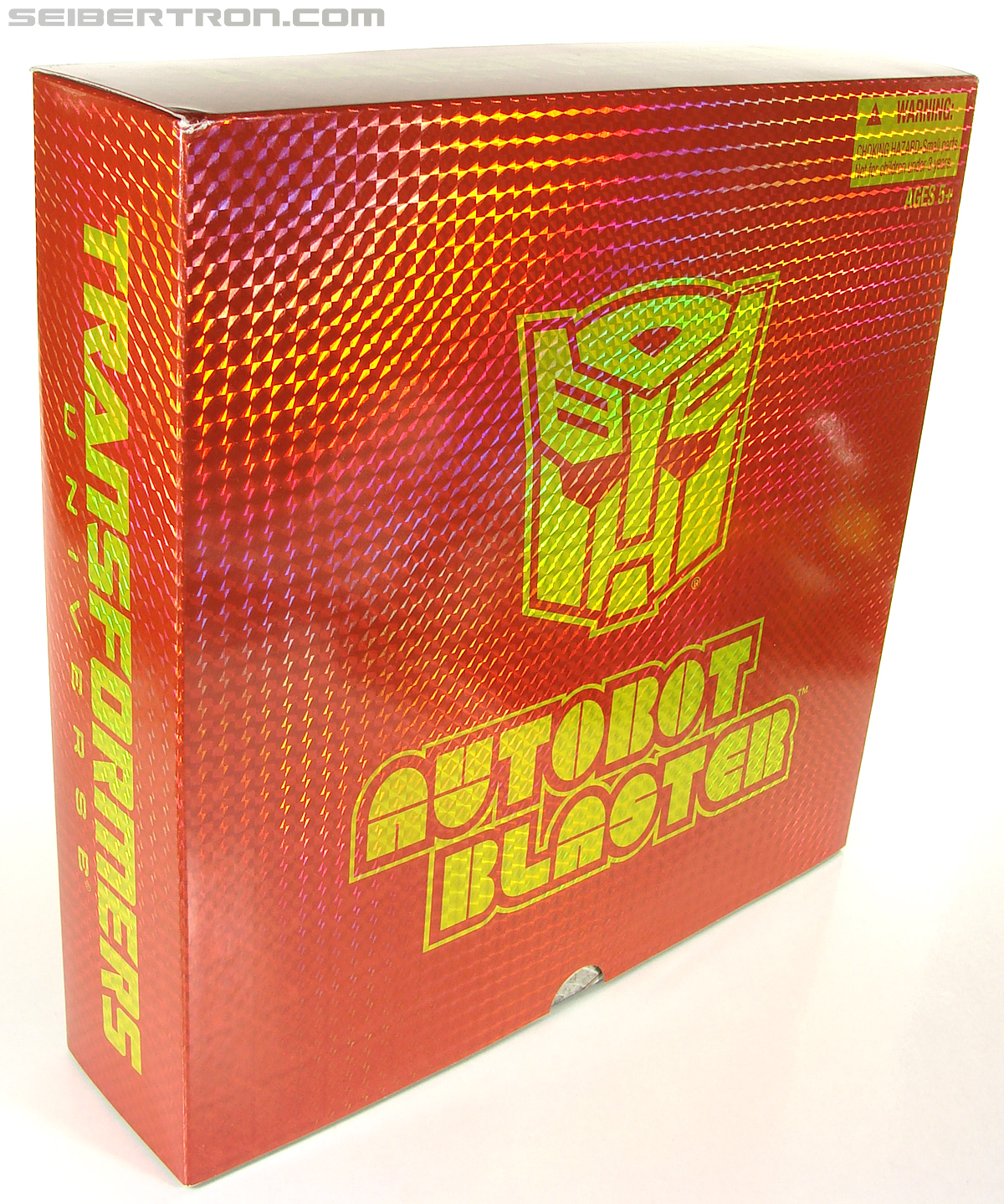 Transformers Universe - Classics 2.0 Blaster (Image #6 of 210)
