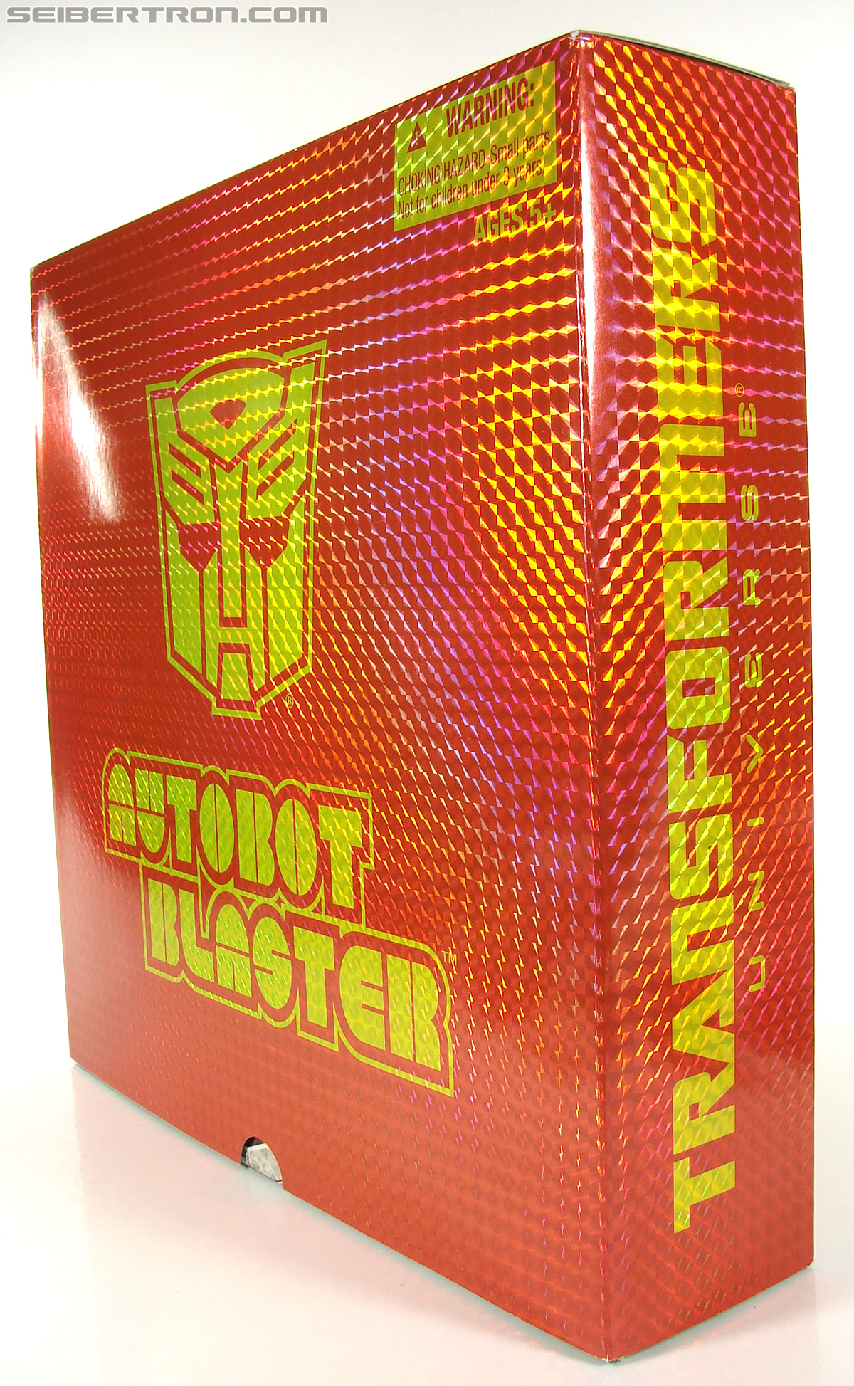 Transformers Universe - Classics 2.0 Blaster (Image #14 of 210)
