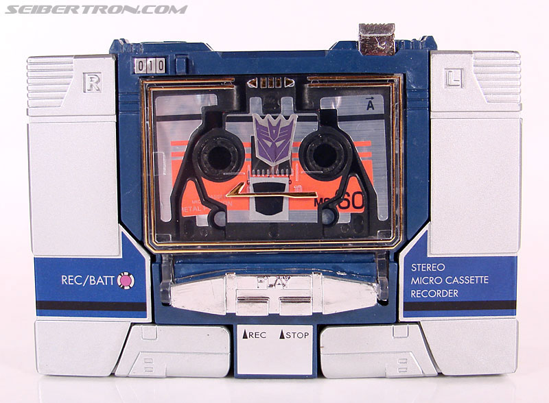 Transformers Universe - Classics 2.0 Laserbeak (Reissue) (Image #1 of 61)