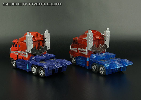 Transformers Henkei Crystal Optimus Prime (Convoy Clear Version (Crystal Convoy)) (Image #34 of 128)