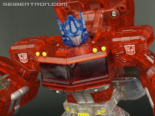 Transformers Henkei Crystal Optimus Prime (Convoy Clear Version (Crystal Convoy)) (Image #81 of 128)