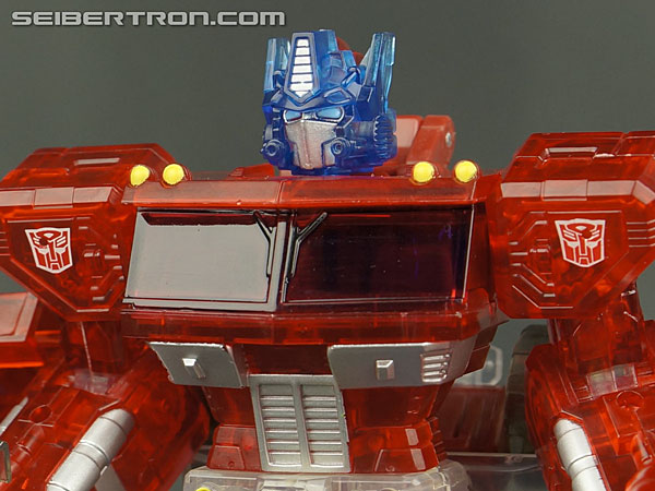 Transformers Henkei Crystal Optimus Prime (Convoy Clear Version (Crystal Convoy)) (Image #104 of 128)