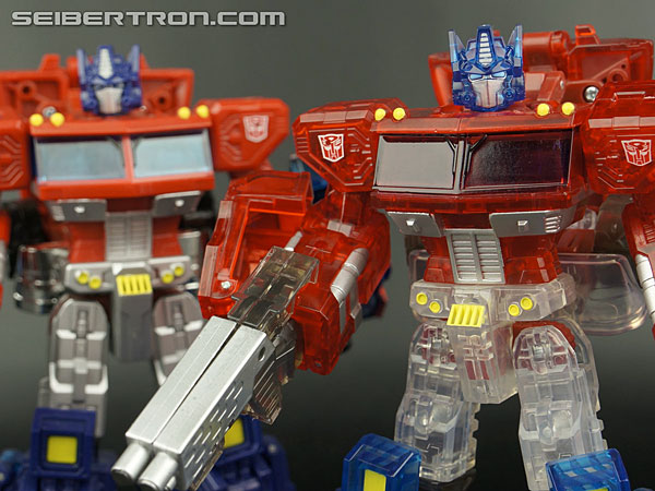 Transformers Henkei Crystal Optimus Prime (Convoy Clear Version (Crystal Convoy)) (Image #111 of 128)