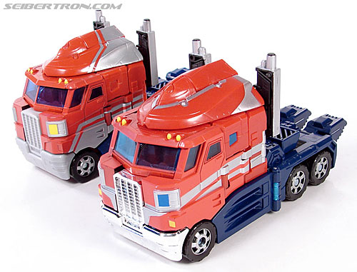 Transformers Henkei Optimus Prime (Convoy) (Image #36 of 117)