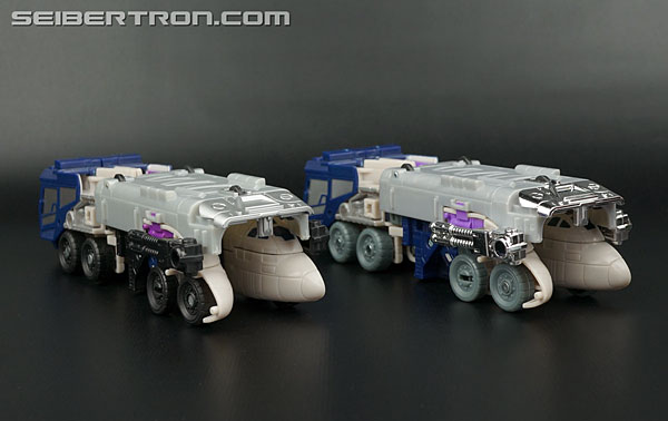 Transformers Henkei Tankor (Octane) (Image #39 of 123)