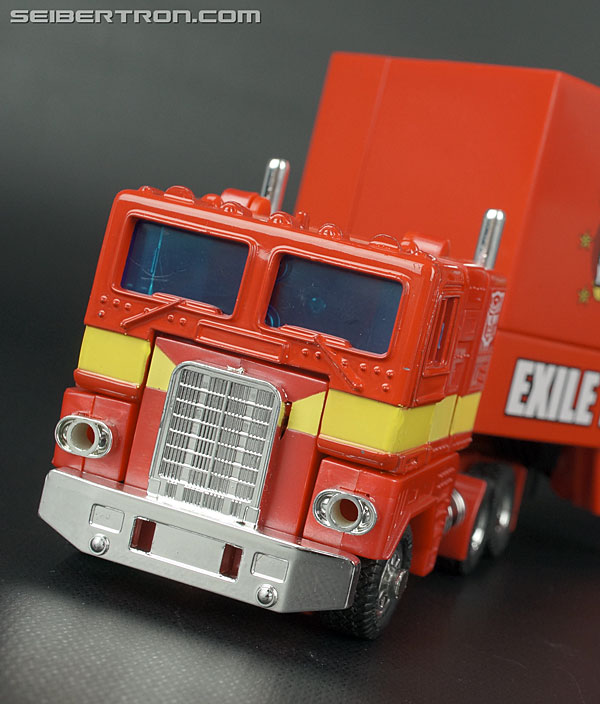 Transformers Music Label Exile Perfect Year 2008 Convoy iPod Docking Bay (Image #45 of 170)