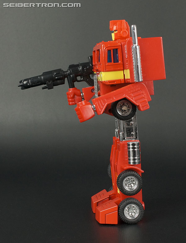 Transformers Music Label Exile Perfect Year 2008 Convoy iPod Docking Bay (Image #92 of 170)