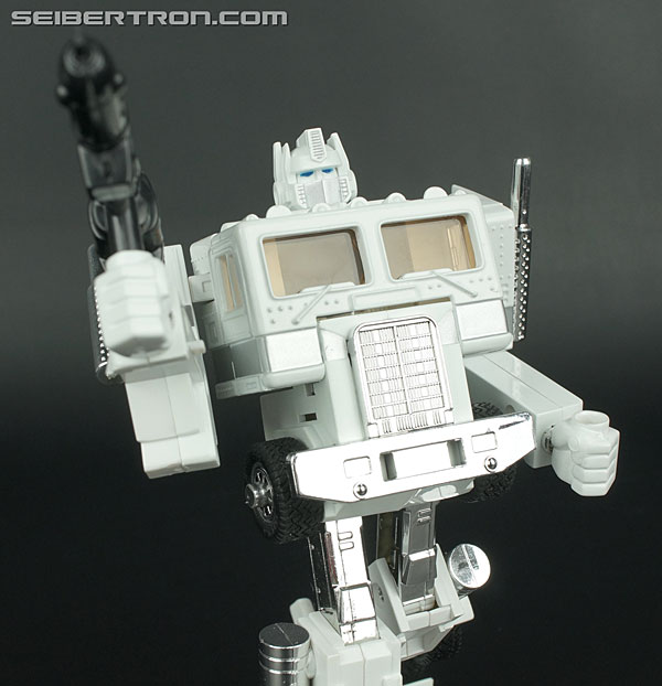 Transformers Music Label Convoy iPod Docking Bay (Image #132 of 190)