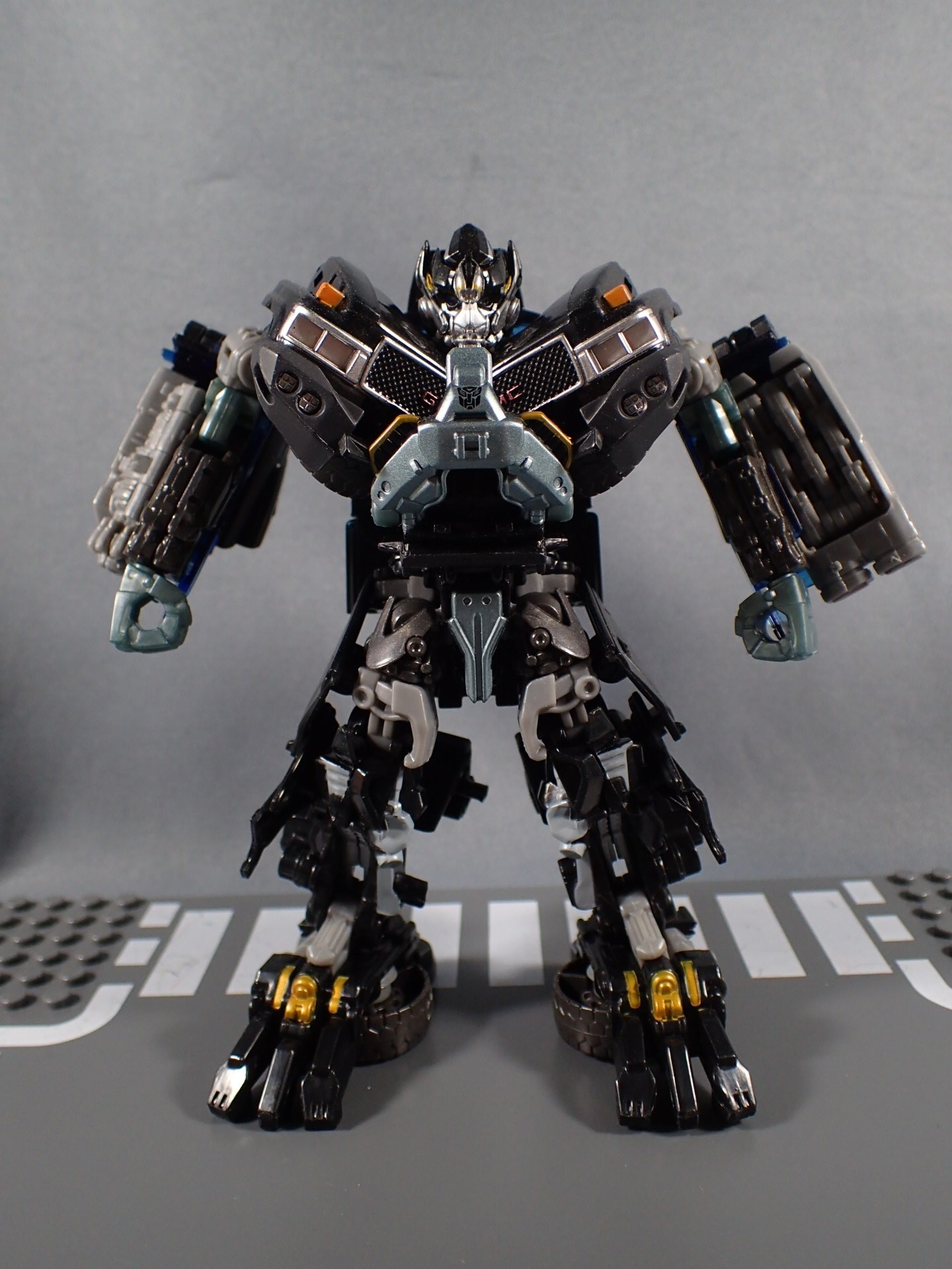 Transformers News: In hand Images and Comparisons of  Takara Movie The Best Ironhide, Ratchet, Soundwave and Starscream