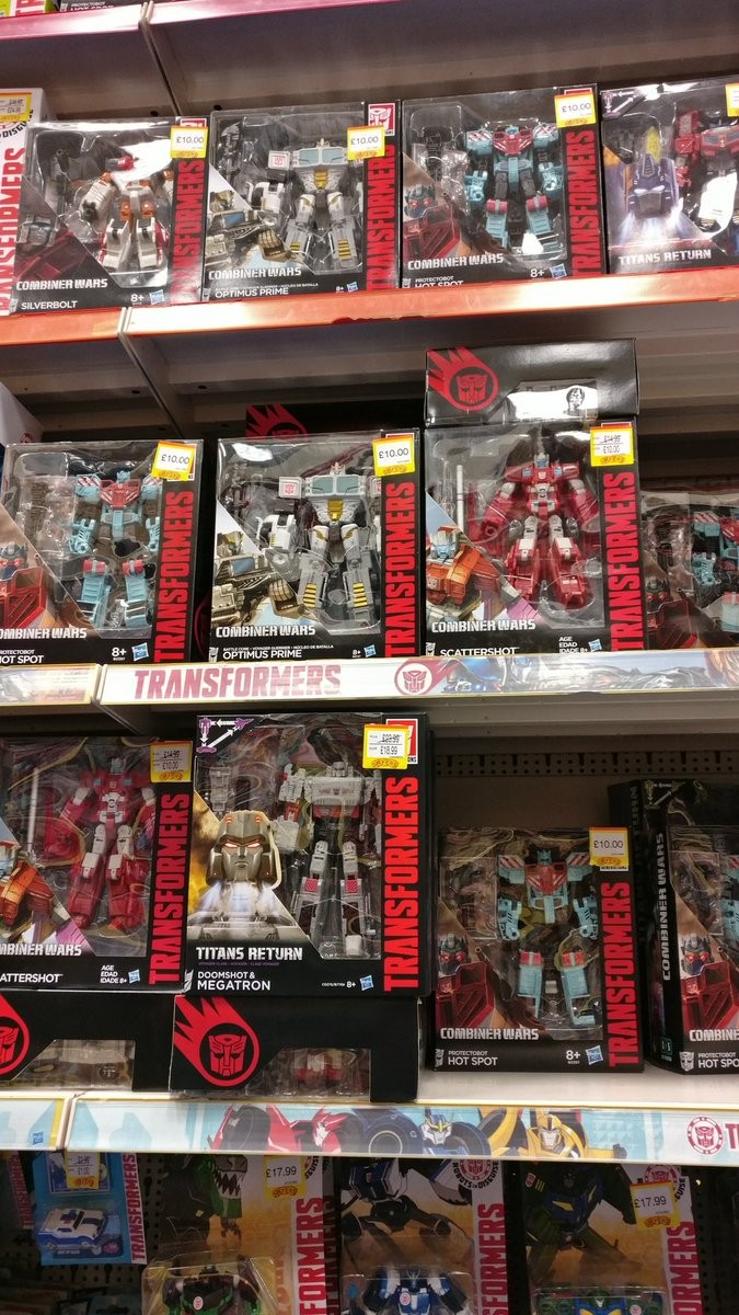 Smyths UK Clearing Out Combiner Wars 