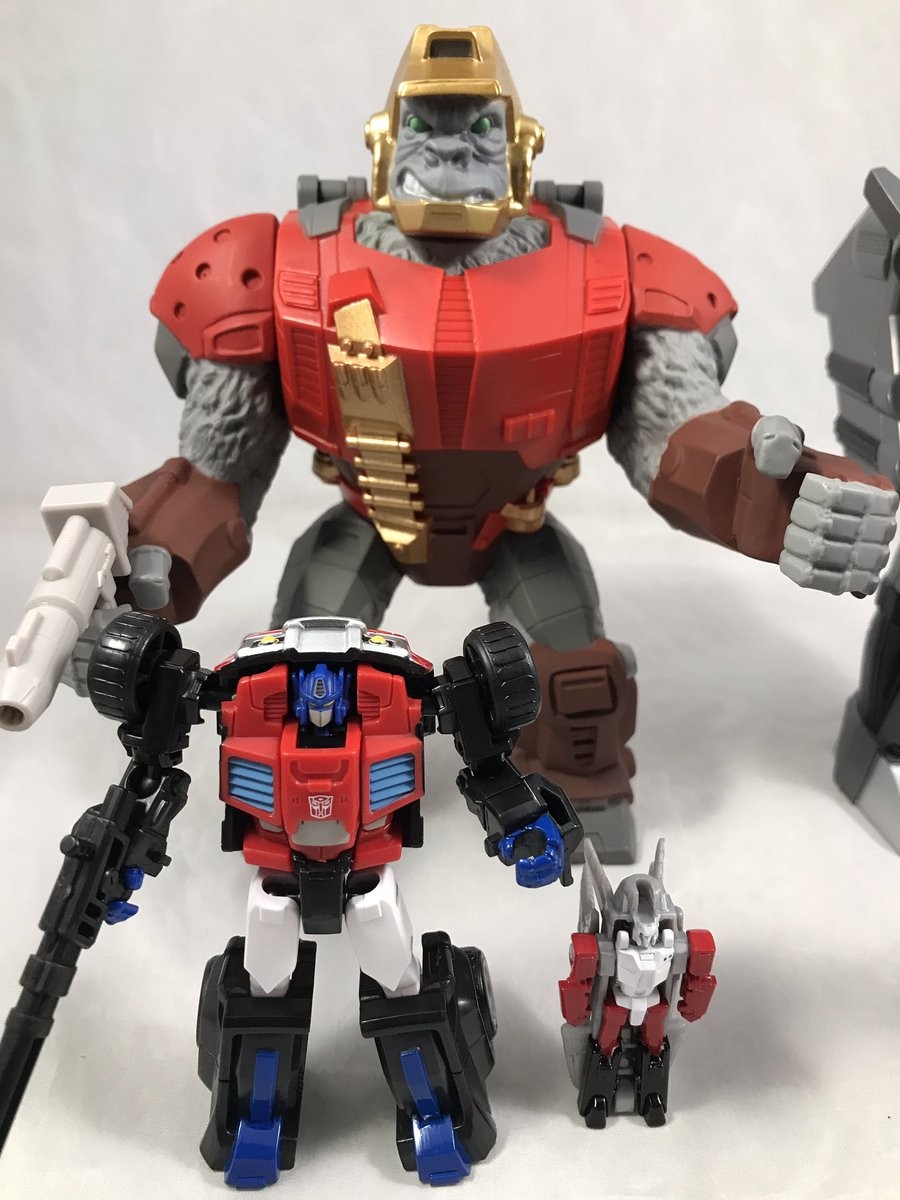 transformers pretenders toys