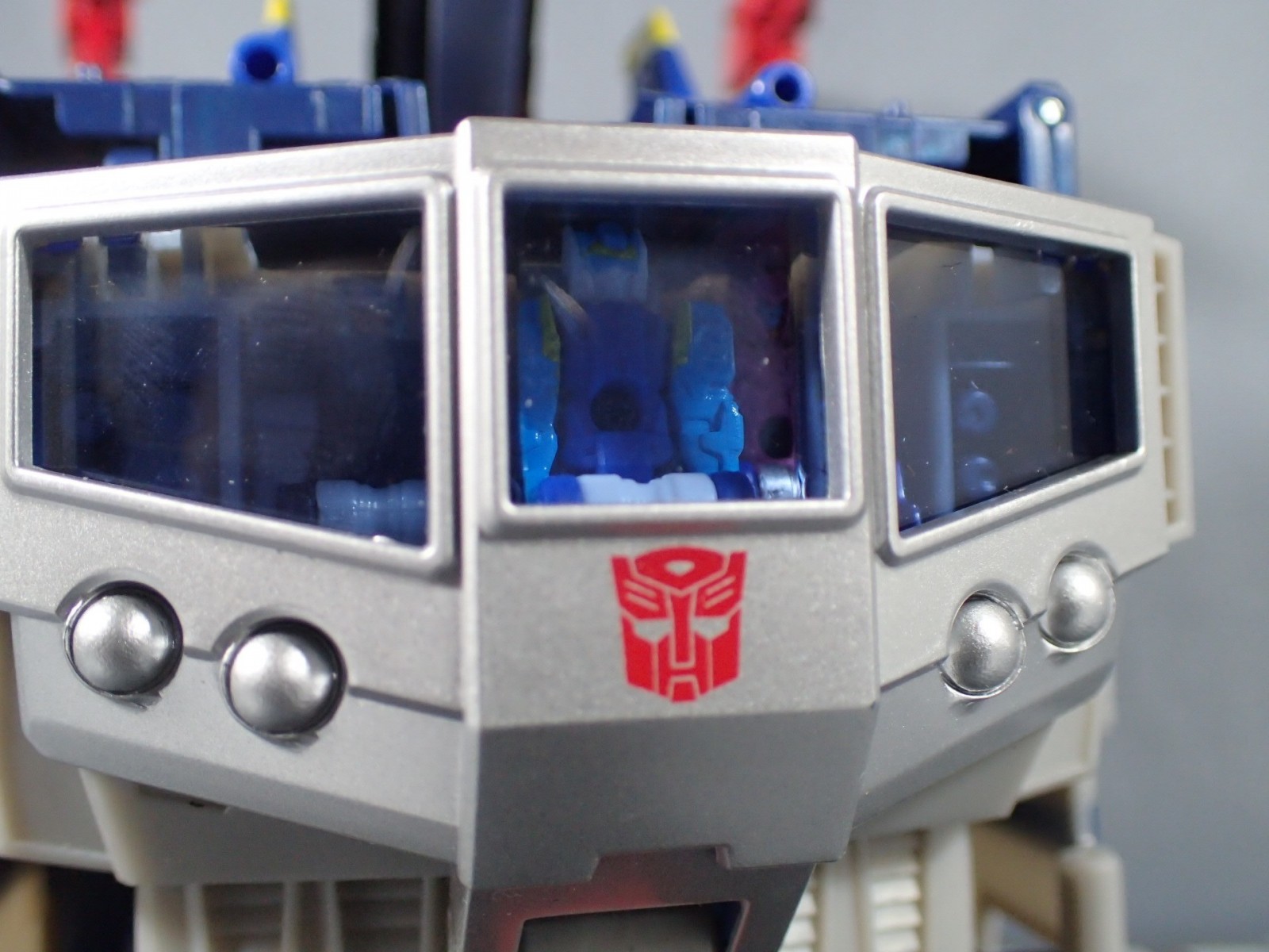Transformers News: Written Review and More In Hand Images for Legends LG 42 Godbomber