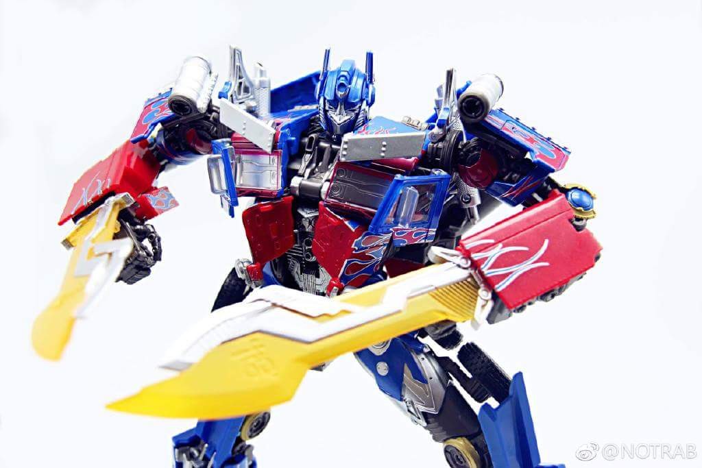 Transformers News: In-Hand Images of Transformers Movie Masterpiece Optimus Prime