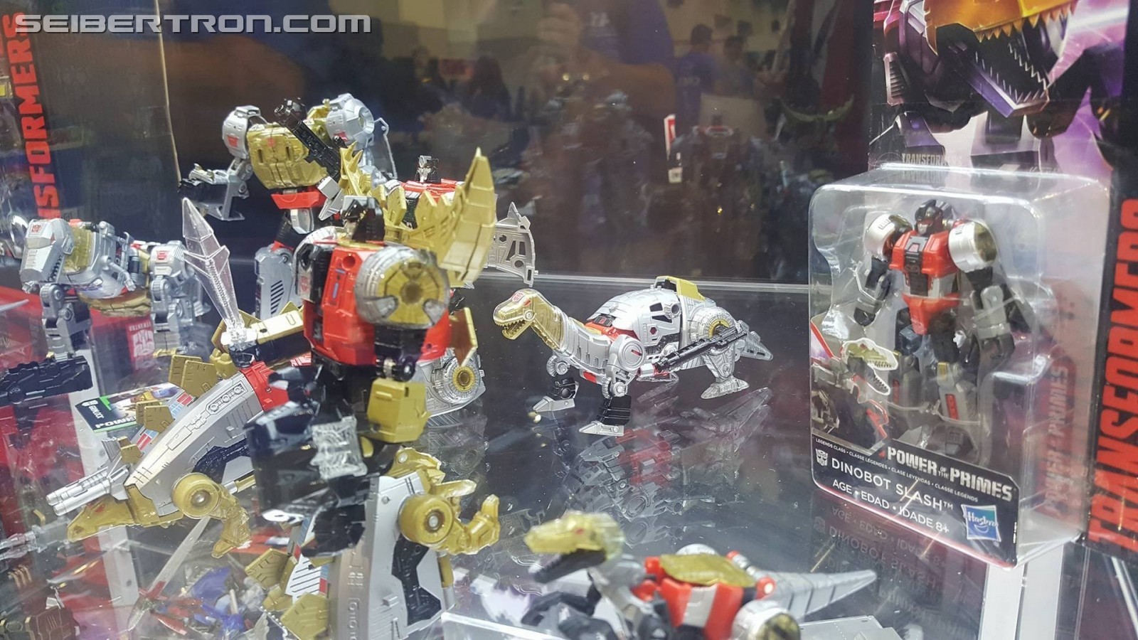 Transformers News: Toy Wiz Clarifies That There is No Volcanicus Boxset Coming