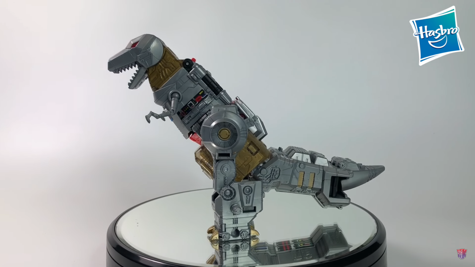 Transformers News: New Configuration Found for Transformers Power of the Primes Dinobot Combiner Using Only 3 Robots