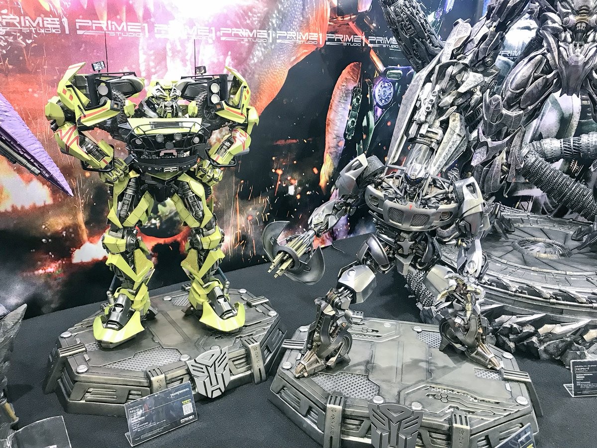 Transformers News: Prime 1 Studio Museum Masterline Barricade, Crosshairs, More at Tokyo Comic Con 2017