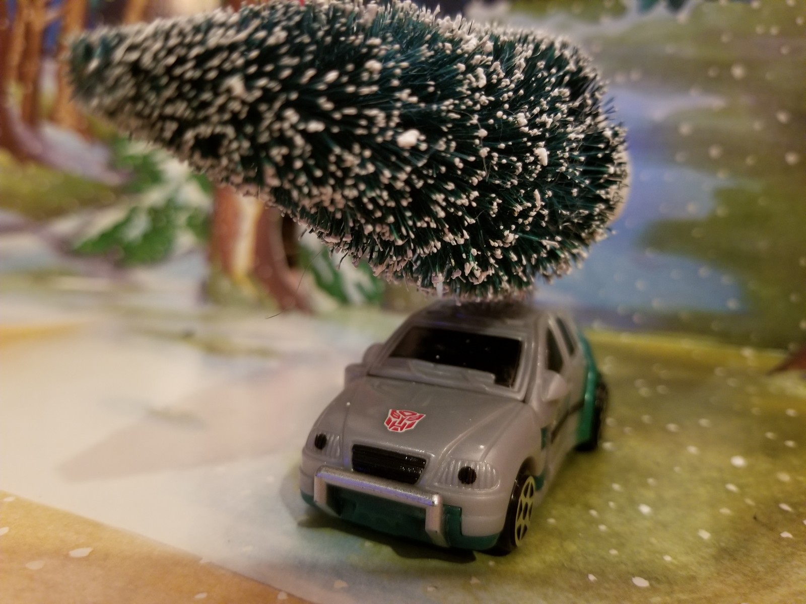 Transformers News: Re: Transformersmas 2017: A 25 Day Holiday Photo Challenge