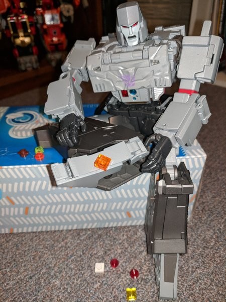 Transformers News: Re: Transformersmas 2017: A 25 Day Holiday Photo Challenge