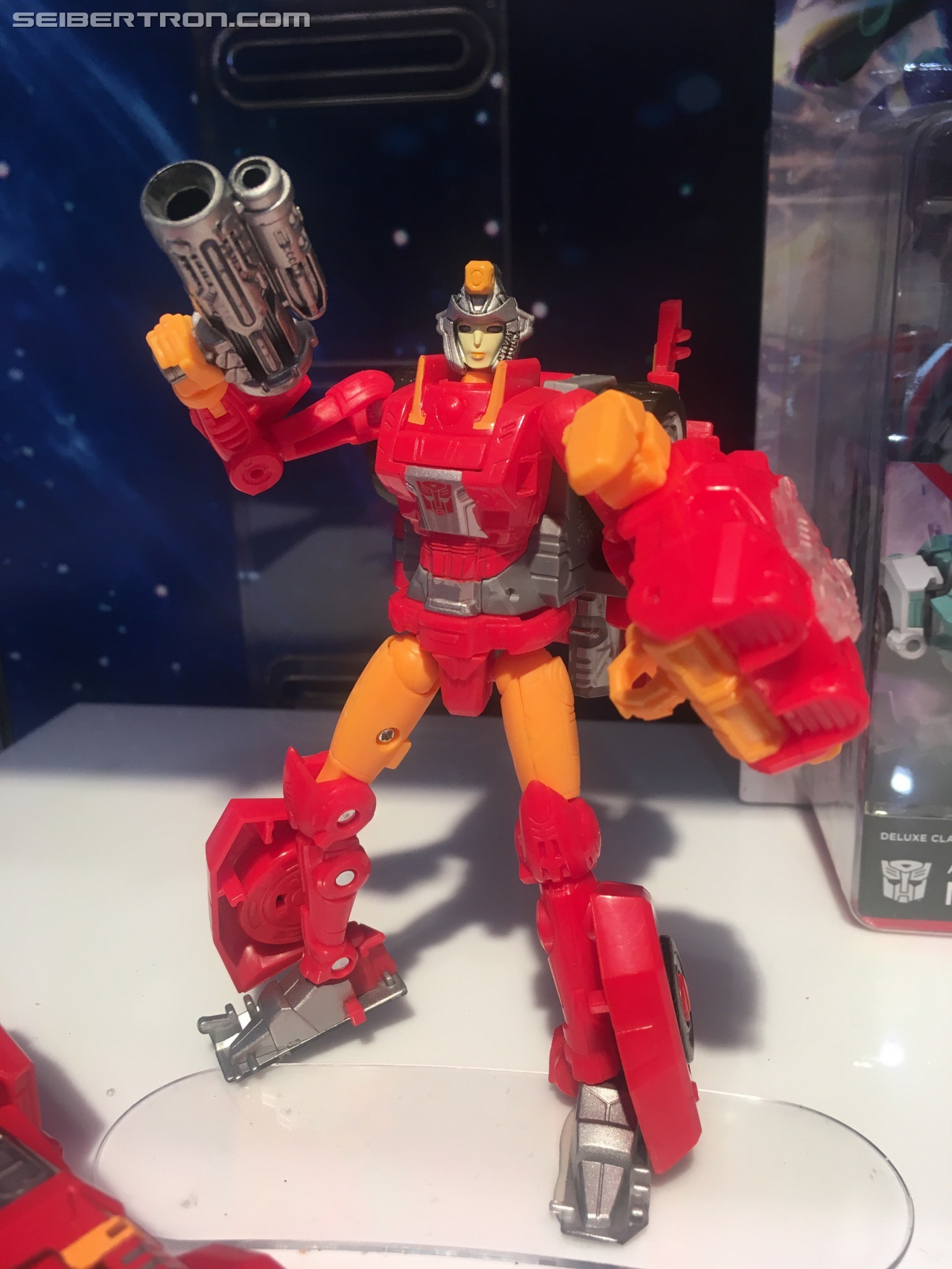 transformers generations power of the primes deluxe class autobot novastar