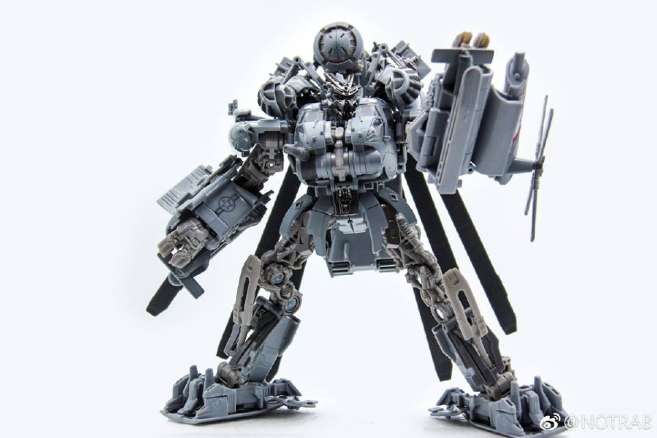 Transformers News: High Quality Product Shots of Transformers Studio Series Blackout, Starscream, Optimus and More