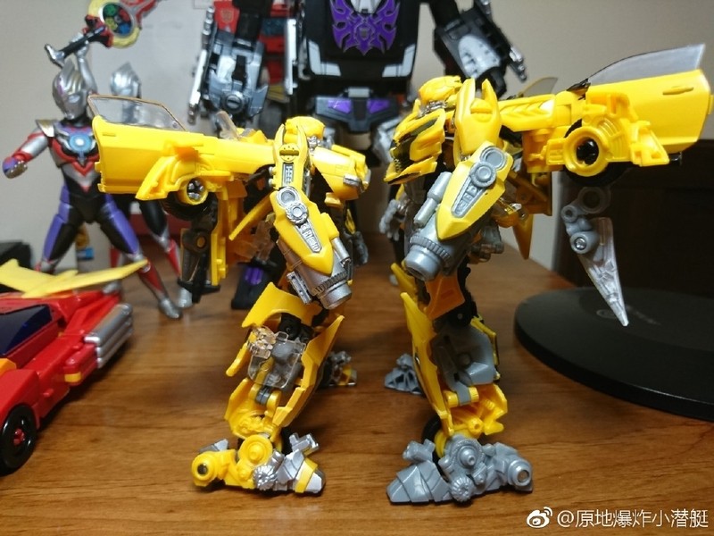 Transformers News: In-Hand Images and Comparisons of Transformers Studio Series Ratchet, Stinger, Bumblebee, Crowbar