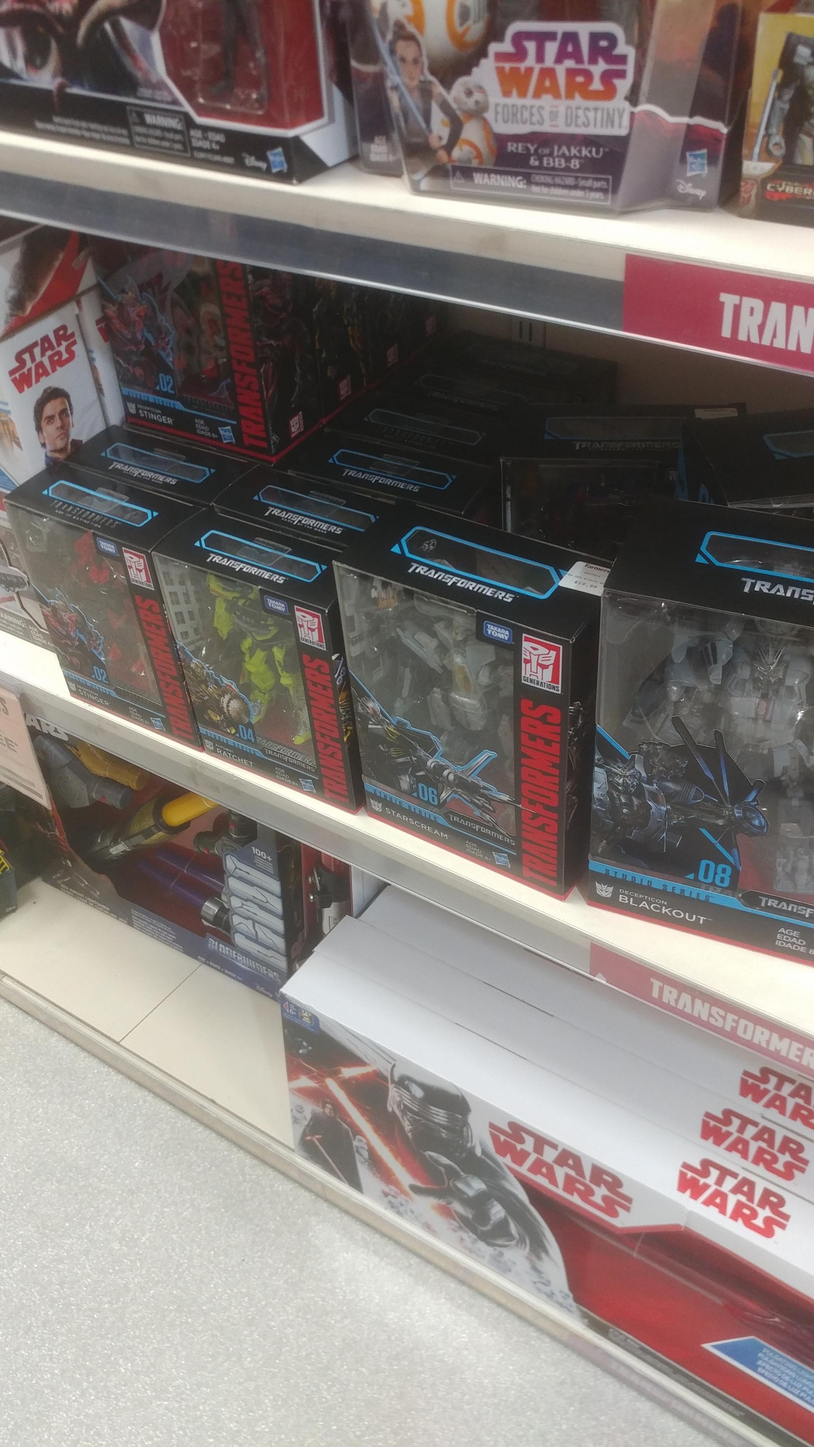 Transformers News: Transformers Studio Series Blackout, Grimlock, More Sighted in New Zealand