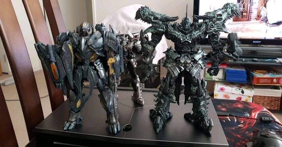 Transformers News: Transformers Studio Series Leaders Grimlock and Blackout Found at US Retail