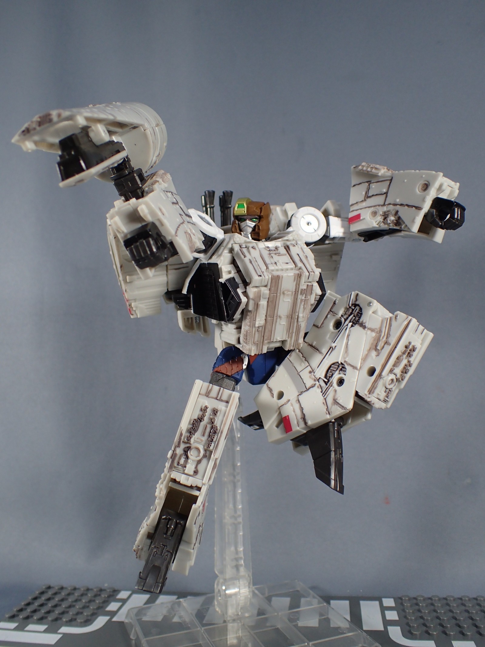 Transformers News: In-Hand Images of Takara Tomy Star Wars Powered By Transformer Millennium Falcon