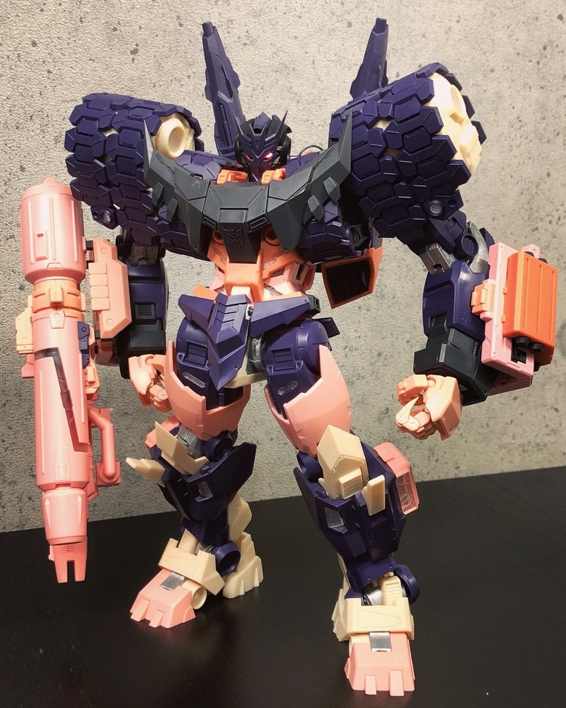 Transformers News: Production Prototype Images of Flame Toys IDW Transformers Tarn