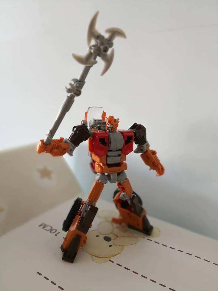 Transformers News: In-Hand Images of Transformers Power of the Primes Exclusive Wreck-Gar