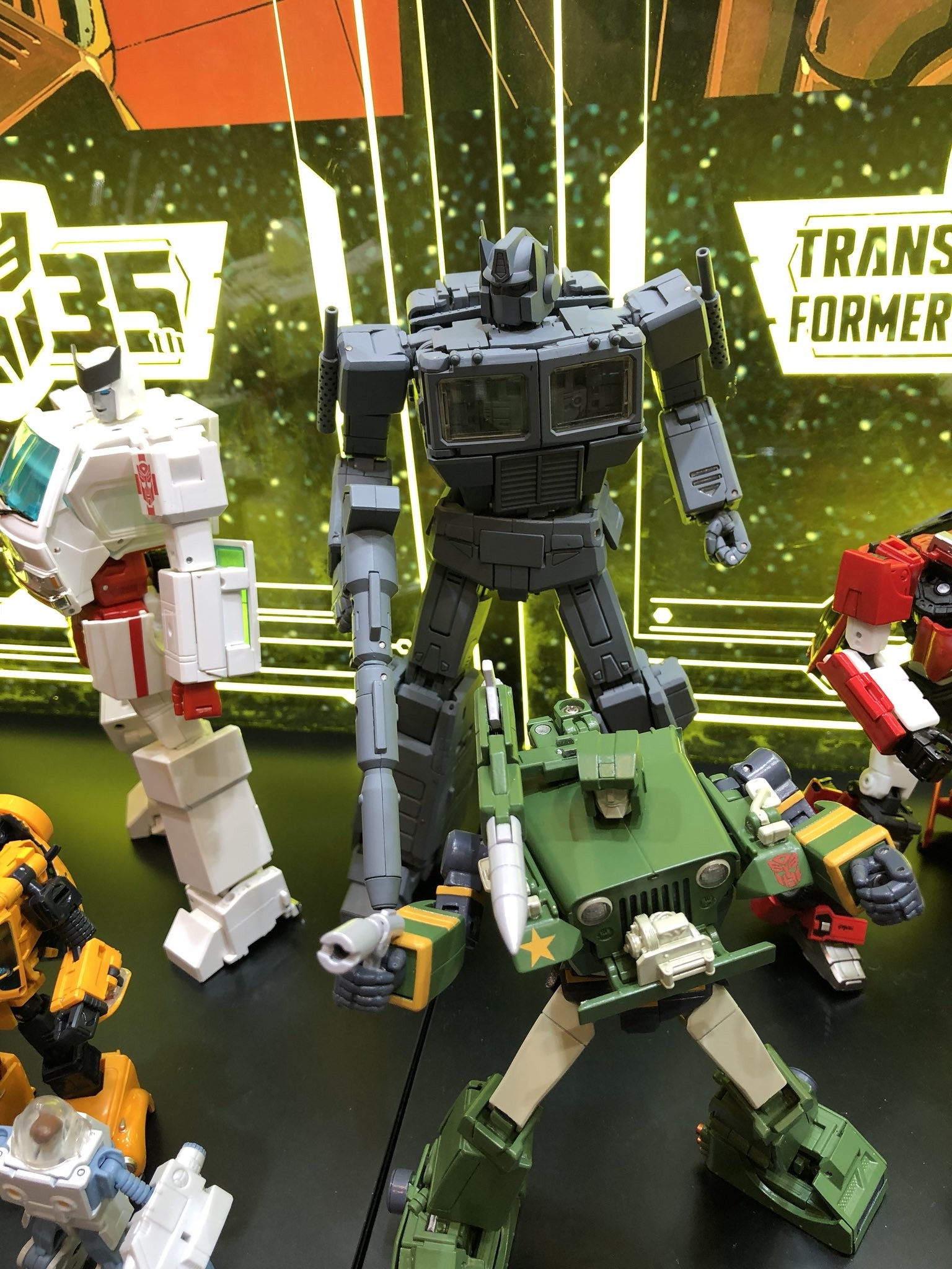 transformers masterpiece optimus prime v3