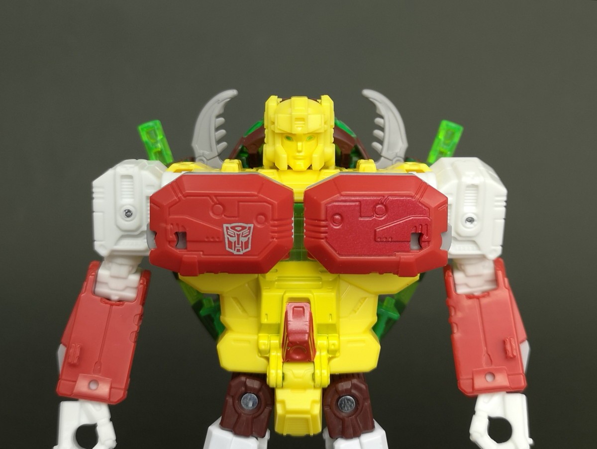 Hasbro Transformers Power Of The Primes Repugnas & Dastard Figure MISB 