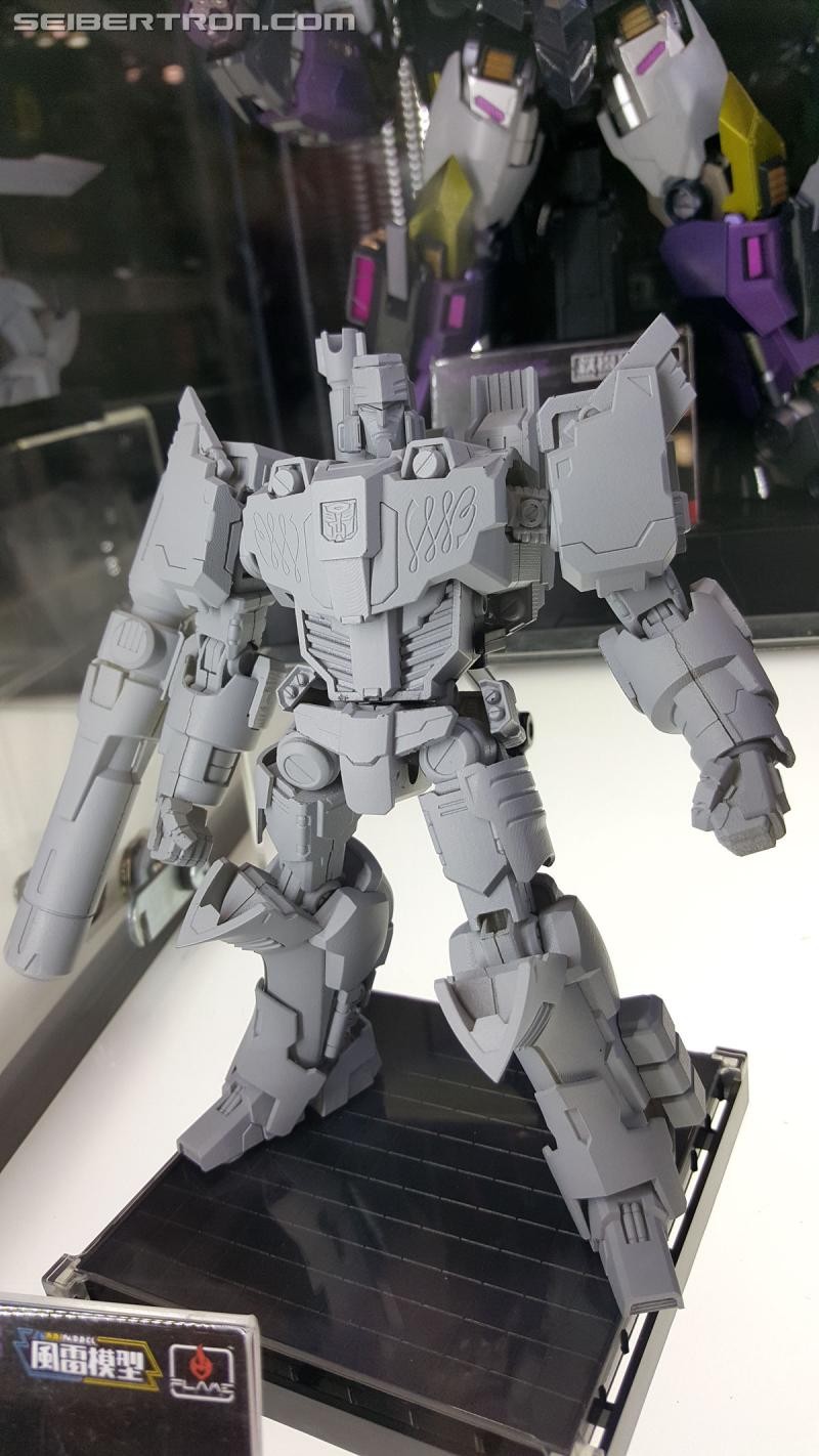 Transformers News: Seibertron Gallery of Flame Toys Transformers from #NYCC