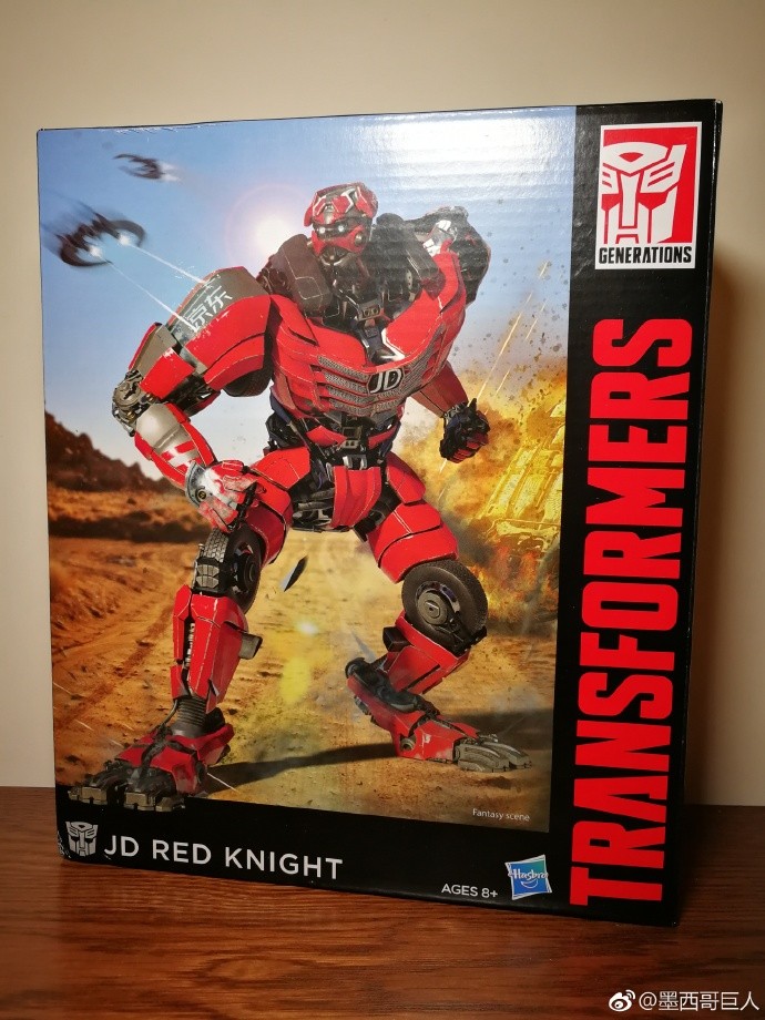 Transformers News: In Hand Images - Hasbro China JingDong Exclusive Generations JD Red Knight