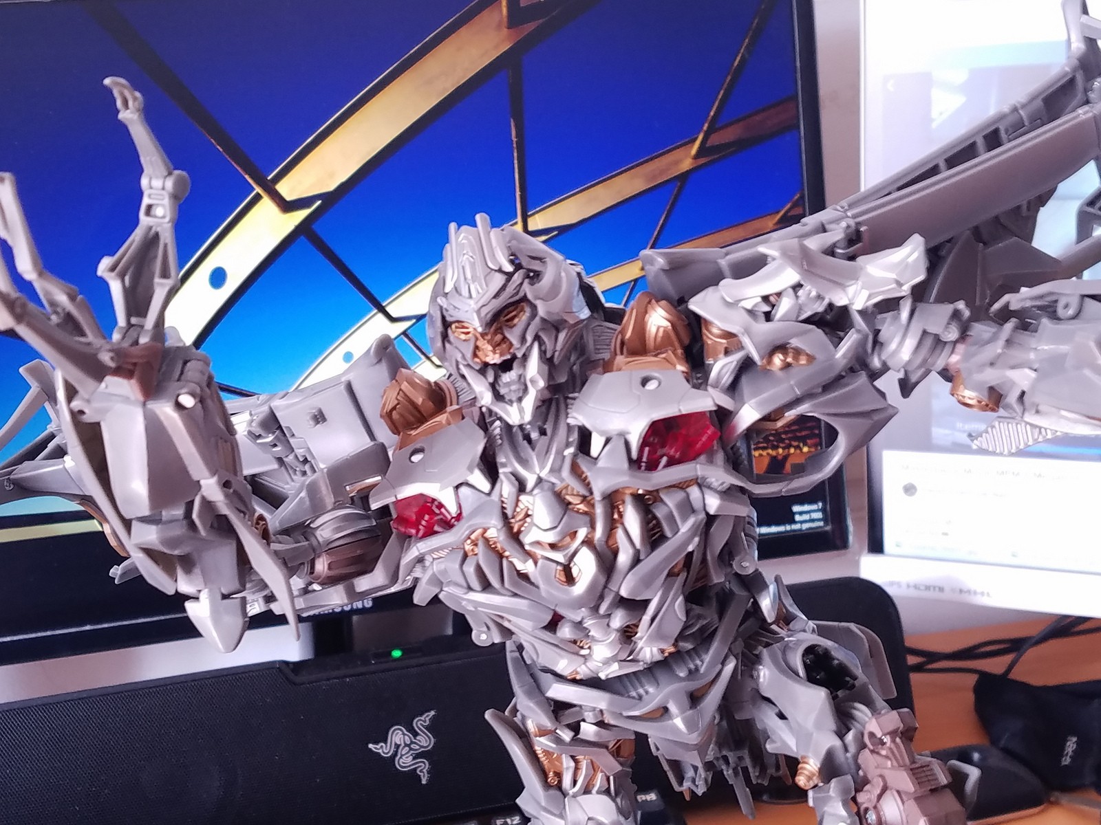 Transformers News: More In Hand Images of Movie Masterpiece Megatron MPM-08